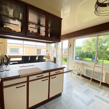 Tatil Evi Villalino - Maison Familiale 5 Chb - Bord De A 60m De La Et Proche Des Sites Du Debarquement Ver-sur-Mer